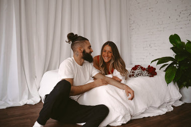 Valentine's Day Photo Shoot Ideas for Couples